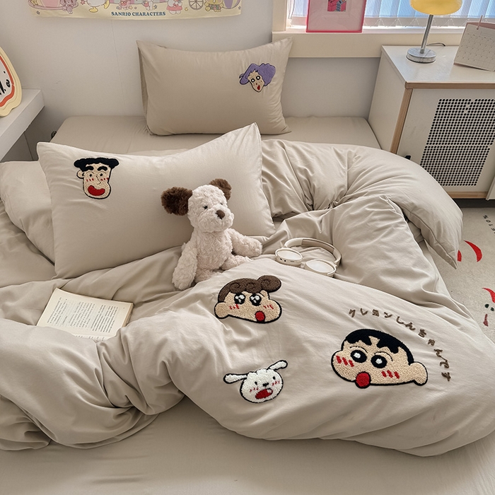 91家纺网 家纺一手货源 找家纺 沃朴家居 2025春夏新款亲肤水洗棉毛巾绣四件套 幸福小新