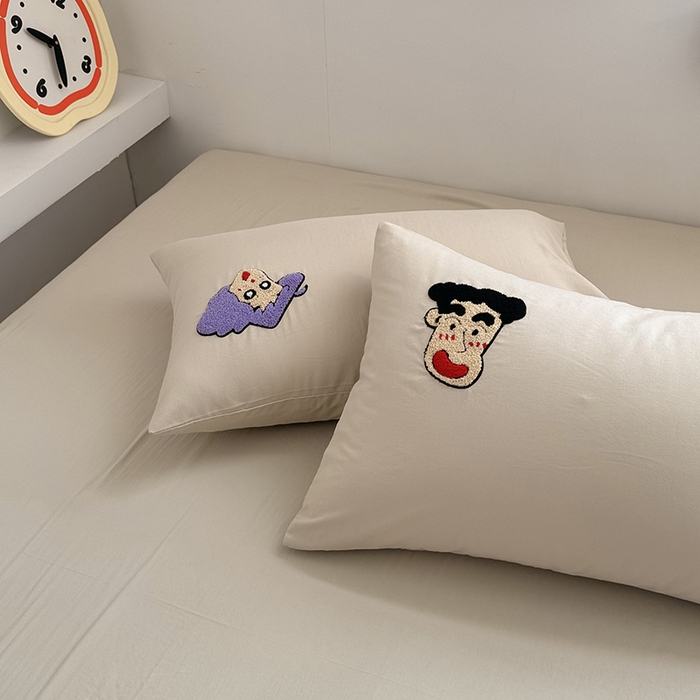 91家纺网 家纺一手货源 找家纺 沃朴家居 2025春夏新款亲肤水洗棉毛巾绣四件套 幸福小新