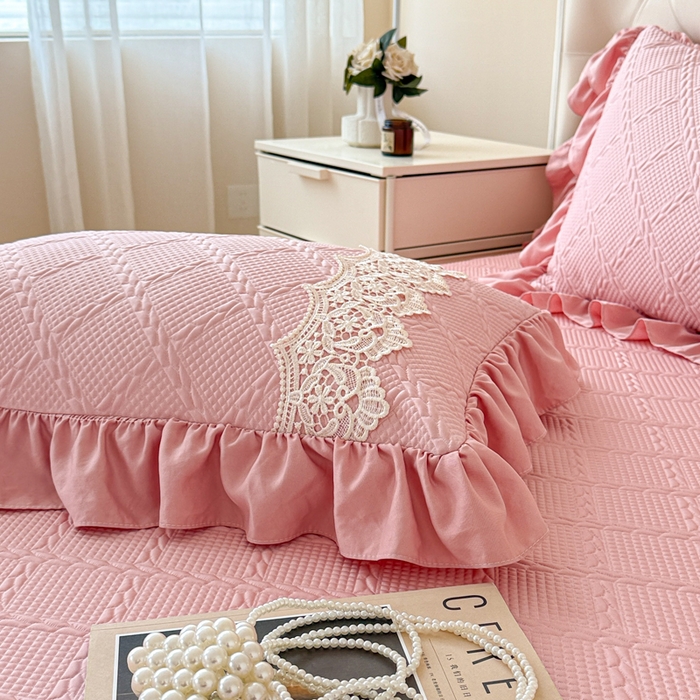 91家纺网 家纺一手货源 找家纺 米可 2025新款PE凉豆豆米拉系列凉席夏被三件套 米拉-豆沙