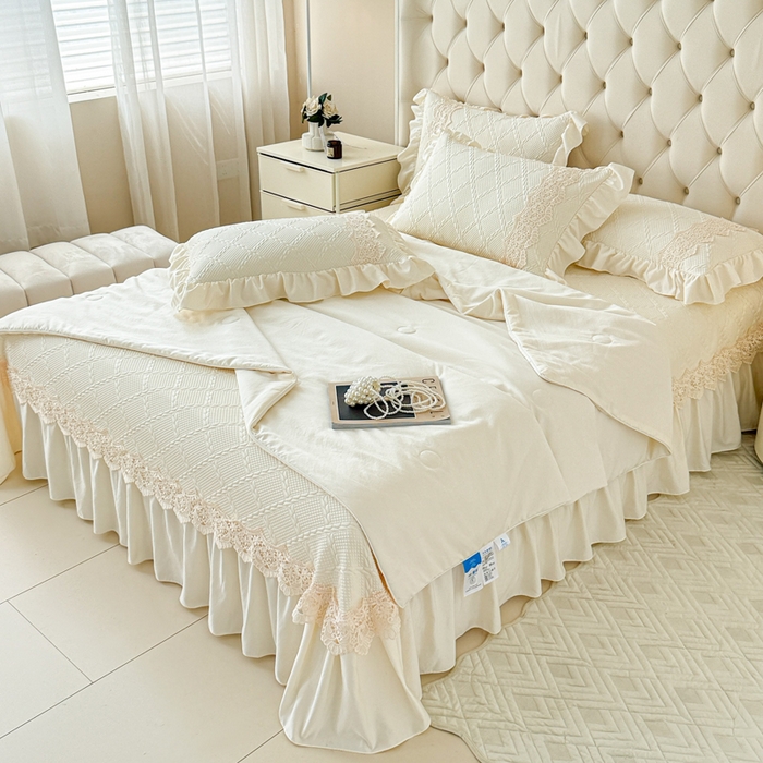 91家纺网 家纺一手货源 找家纺 米可 2025新款PE凉豆豆米拉系列凉席夏被三件套 米拉-米白