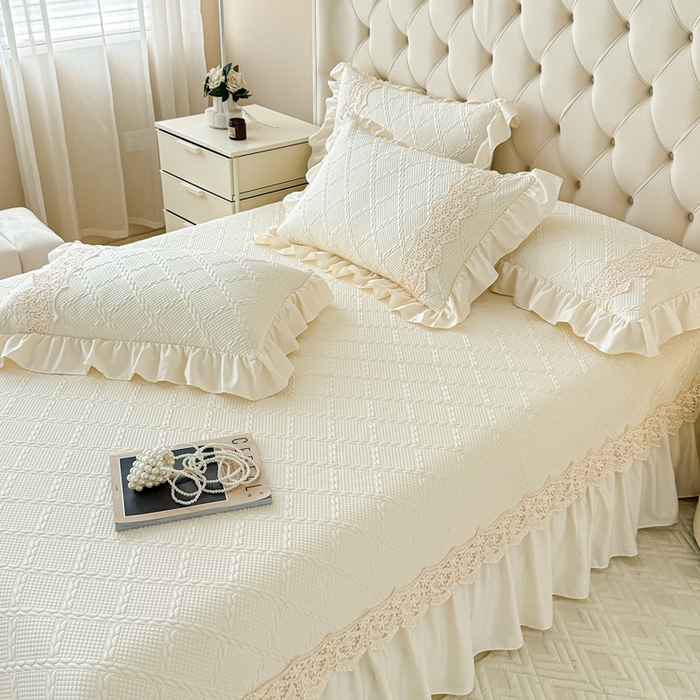 91家纺网 家纺一手货源 找家纺 米可 2025新款PE凉豆豆米拉系列凉席夏被三件套 米拉-米白