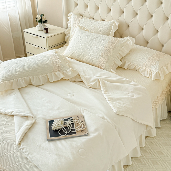 91家纺网 家纺一手货源 找家纺 米可 2025新款PE凉豆豆米拉系列凉席夏被三件套 米拉-米白