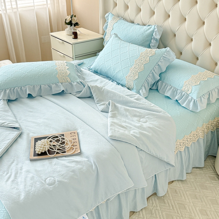 91家纺网 家纺一手货源 找家纺 米可 2025新款PE凉豆豆米拉系列凉席夏被三件套 米拉-浅蓝