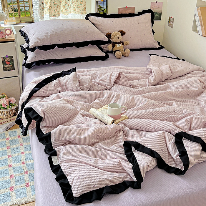 91家纺网 家纺一手货源 找家纺 水木坊 2025春夏新款A云感皱皱纱黑花边夏被夏凉被空调被（含买家秀） 邂逅-倾心 紫