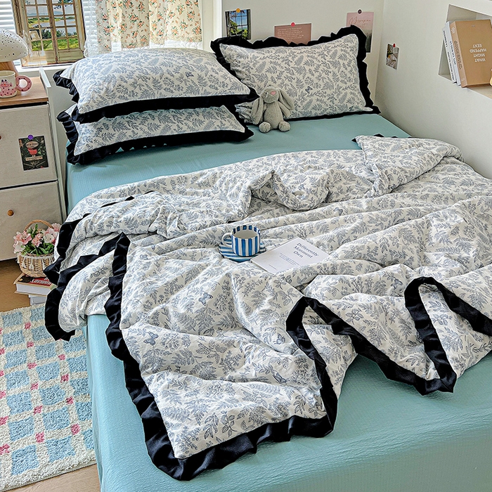 91家纺网 家纺一手货源 找家纺 水木坊 2025春夏新款A云感皱皱纱黑花边夏被夏凉被空调被（含买家秀） 邂逅-草木人间