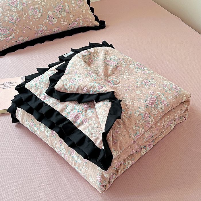 91家纺网 家纺一手货源 找家纺 水木坊 2025春夏新款A云感皱皱纱黑花边夏被夏凉被空调被（含买家秀） 邂逅-爱如星辰