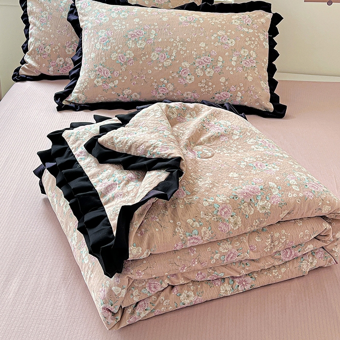 91家纺网 家纺一手货源 找家纺 水木坊 2025春夏新款A云感皱皱纱黑花边夏被夏凉被空调被（含买家秀） 邂逅-爱如星辰