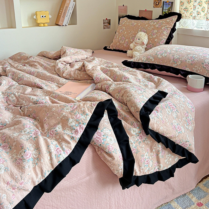 91家纺网 家纺一手货源 找家纺 水木坊 2025春夏新款A云感皱皱纱黑花边夏被夏凉被空调被（含买家秀） 邂逅-爱如星辰