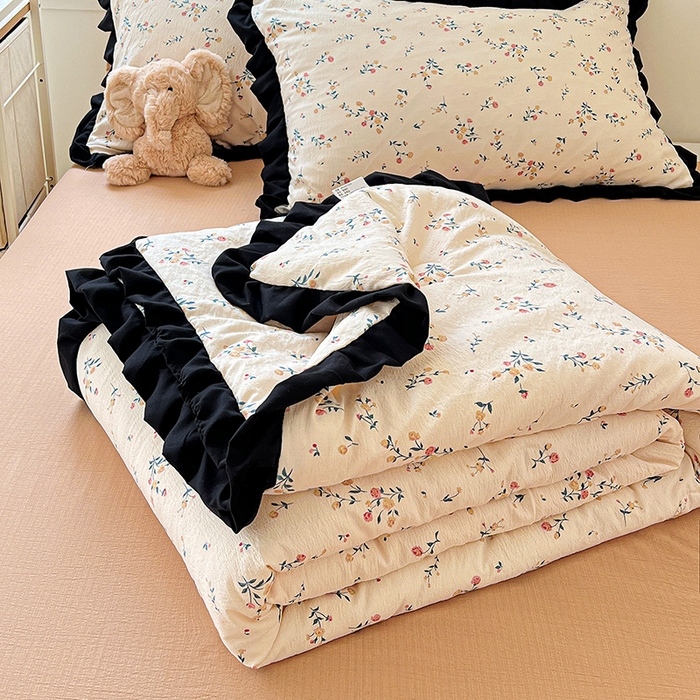 91家纺网 家纺一手货源 找家纺 水木坊 2025春夏新款A云感皱皱纱黑花边夏被夏凉被空调被（含买家秀） 邂逅-春风十里