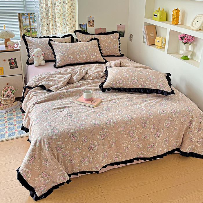 91家纺网 家纺一手货源 找家纺 水木坊 2025春夏新款A云感皱皱纱黑花边夏被夏凉被空调被（含买家秀） 邂逅-爱如星辰