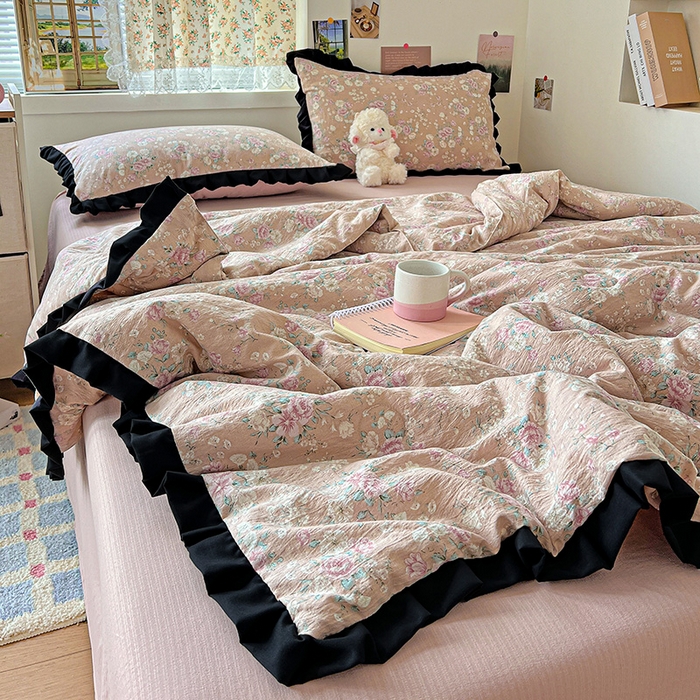 91家纺网 家纺一手货源 找家纺 水木坊 2025春夏新款A云感皱皱纱黑花边夏被夏凉被空调被（含买家秀） 邂逅-爱如星辰