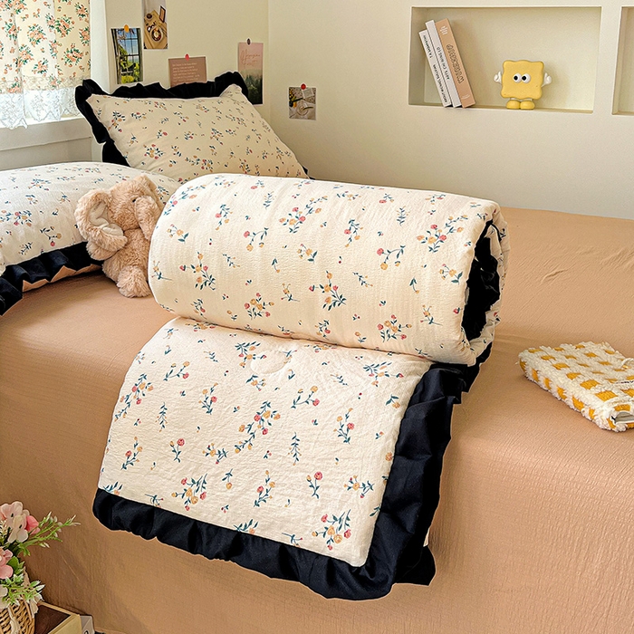 91家纺网 家纺一手货源 找家纺 水木坊 2025春夏新款A云感皱皱纱黑花边夏被夏凉被空调被（含买家秀） 邂逅-春风十里