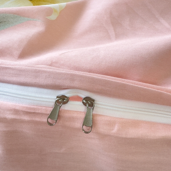 91家纺网 家纺一手货源 找家纺 新款12868全棉学生宿舍三件套卡通纯棉四件套 圣洁