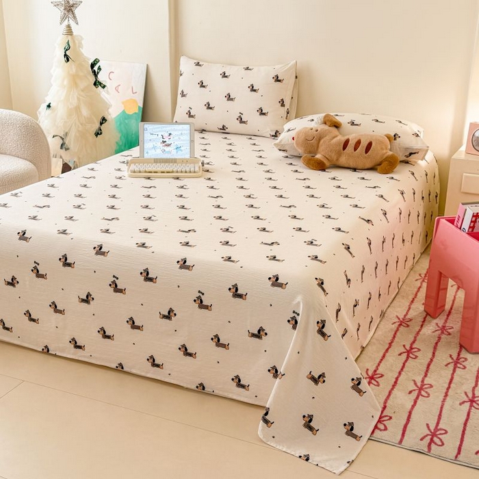 91家纺网 家纺一手货源 找家纺 温眠家纺 2025春夏新款A类云感棉双层纱床单单床单枕套三件套 腊肠狗