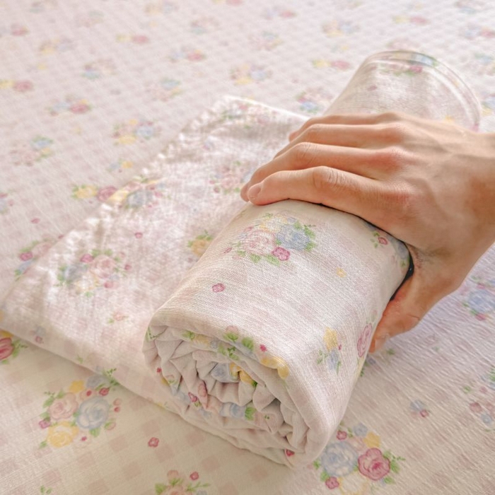 91家纺网 家纺一手货源 找家纺 温眠家纺 2025春夏新款A类云感棉双层纱床单单床单枕套三件套 花漾甜心