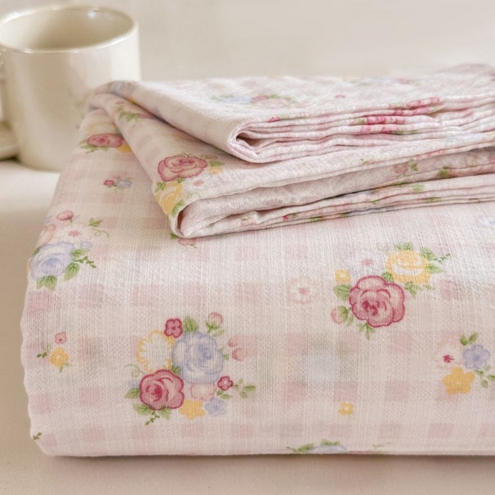 91家纺网 家纺一手货源 找家纺 温眠家纺 2025春夏新款A类云感棉双层纱床单单床单枕套三件套 花漾甜心