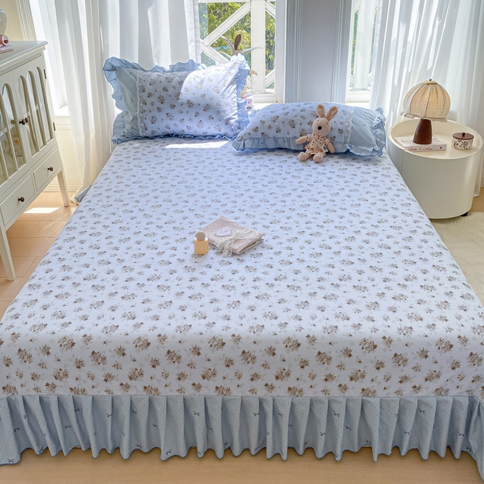 91家纺网 家纺一手货源 找家纺 皇谱家纺 2025新款A类有氧木棉床裙四件套 玫瑰山茶-兰