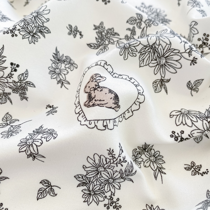 91家纺网 家纺一手货源 找家纺 皇谱家纺 2025新款A类有氧木棉床裙四件套 墨雨云间