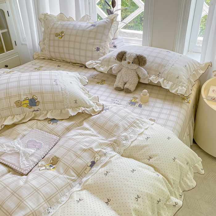 91家纺网 家纺一手货源 找家纺 皇谱家纺 2025新款A类有氧木棉床裙四件套 奶咖熊