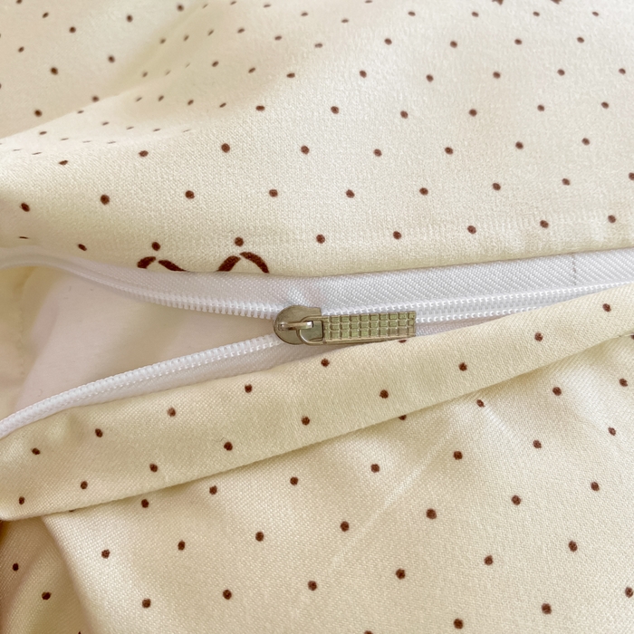 91家纺网 家纺一手货源 找家纺 皇谱家纺 2025新款A类有氧木棉床裙四件套 时光剪影-黄