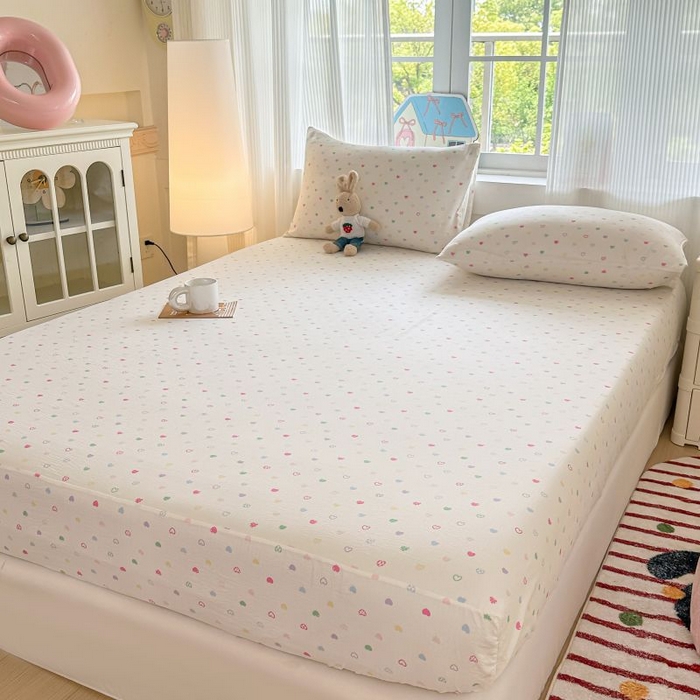 91家纺网 家纺一手货源 找家纺 温眠家纺 2025春夏新款A类云感棉双层纱床笠单床笠枕套三件套 浪漫邂逅