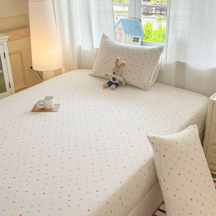 91家纺网 家纺一手货源 找家纺 温眠家纺 2025春夏新款A类云感棉双层纱床笠单床笠枕套三件套 浪漫邂逅