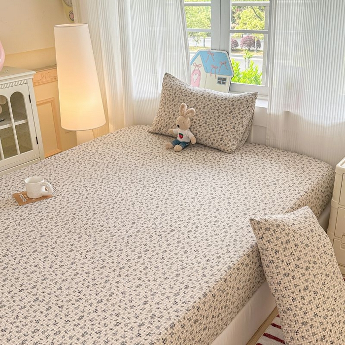 91家纺网 家纺一手货源 找家纺 温眠家纺 2025春夏新款A类云感棉双层纱床笠单床笠枕套三件套 失约温柔