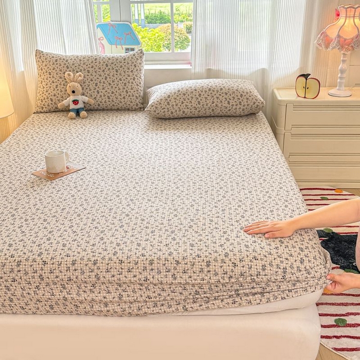 91家纺网 家纺一手货源 找家纺 温眠家纺 2025春夏新款A类云感棉双层纱床笠单床笠枕套三件套 失约温柔