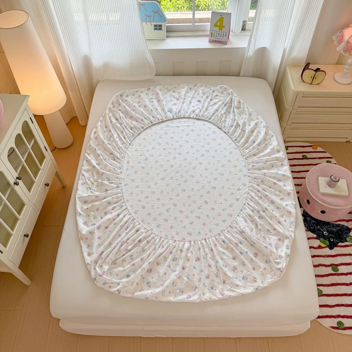 91家纺网 家纺一手货源 找家纺 温眠家纺 2025春夏新款A类云感棉双层纱床笠单床笠枕套三件套 铃兰春信