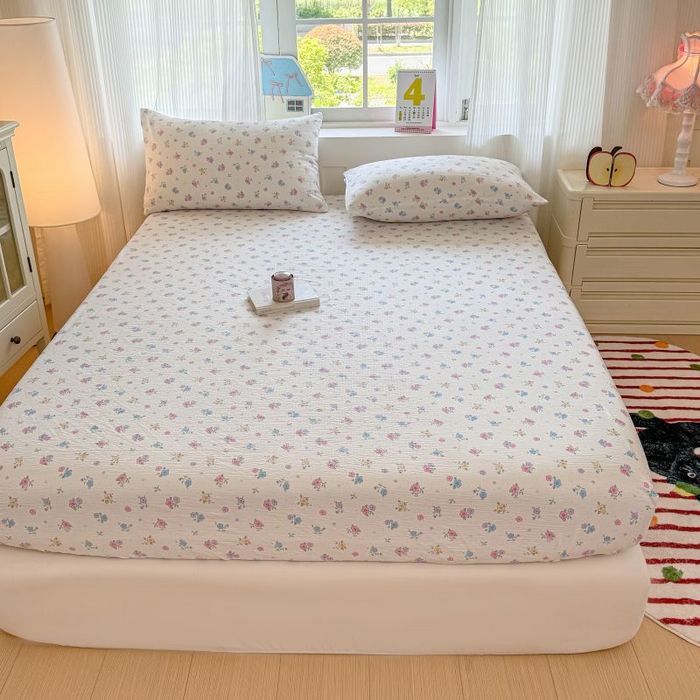 91家纺网 家纺一手货源 找家纺 温眠家纺 2025春夏新款A类云感棉双层纱床笠单床笠枕套三件套 铃兰春信