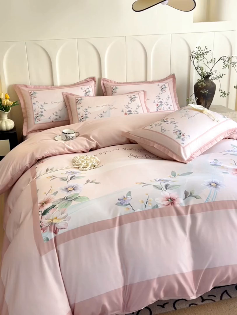 91家纺网 家纺一手货源 找家纺 大麦乐田 2025新款数码印花大版花卉四件套 瑞莎