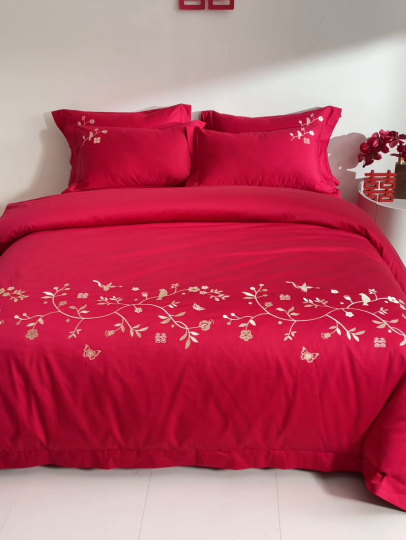 91家纺网 家纺一手货源 找家纺 （总）安妮家居 2025新款全棉纯棉刺绣婚庆套件-囍上眉梢