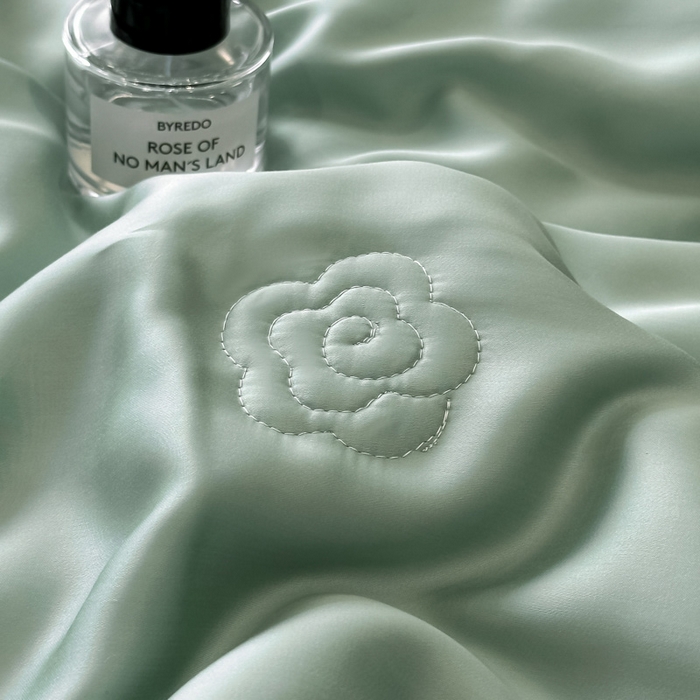 91家纺网 家纺一手货源 找家纺 安妮家居 2025新款莱赛尔天丝CoCo小香夏被子被芯夏凉被空调被 莫迪兰绿