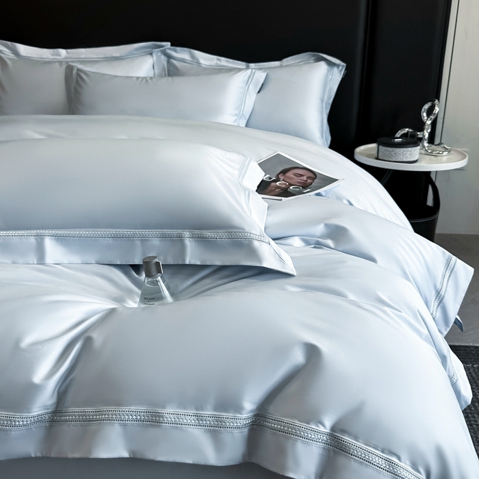 91家纺网 家纺一手货源 找家纺 安妮家居2025新款全棉A类镂空秘境四件套 秘境-蔚蓝