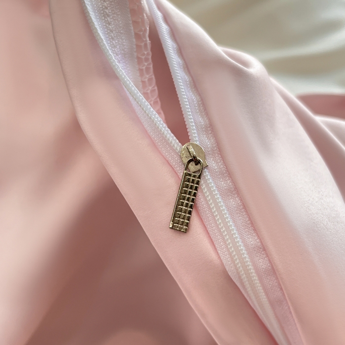 91家纺网 家纺一手货源 找家纺 安妮2025珠光蝶影3M天丝四件套 白拼粉