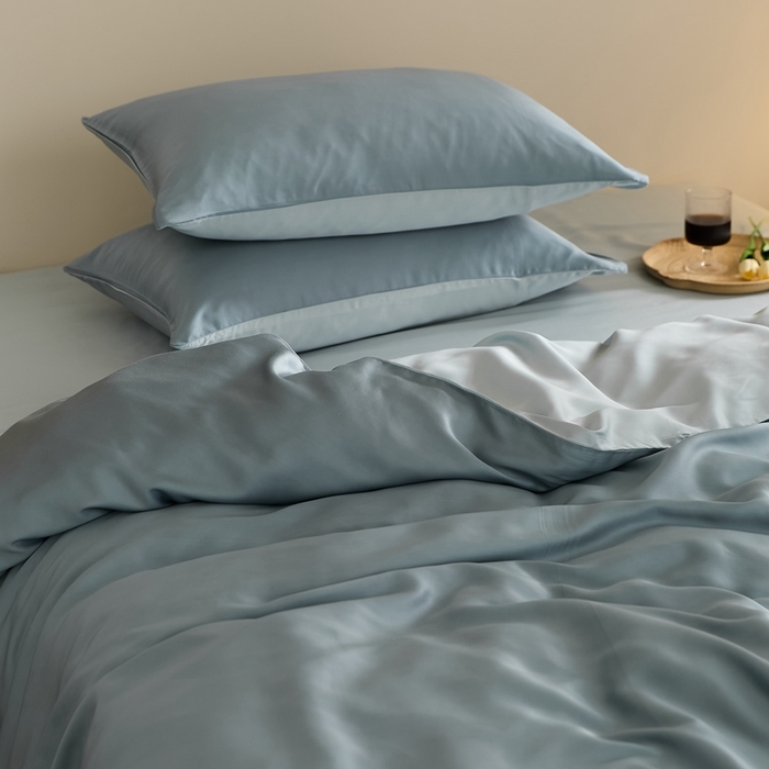 91家纺网 家纺一手货源 找家纺 2025新款A类奥地利进口60支兰精天丝莱赛尔轻奢纯色双拼四件套 灰蓝色-冰川灰