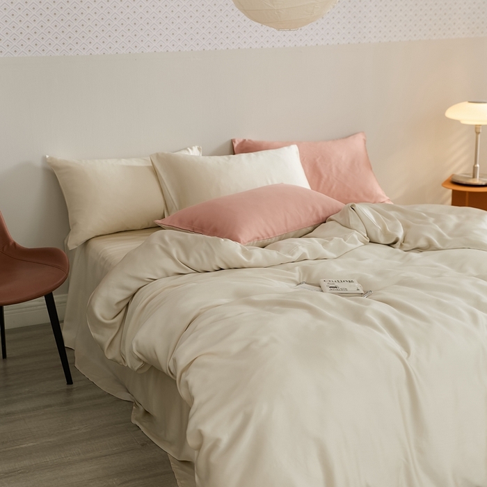 91家纺网 家纺一手货源 找家纺 2025新款A类奥地利进口60支兰精天丝莱赛尔轻奢纯色双拼四件套 极地白