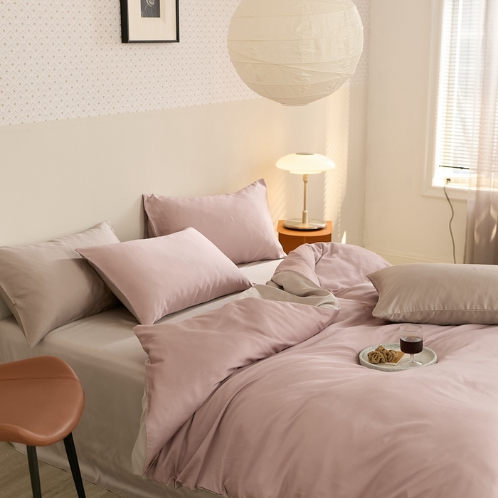 91家纺网 家纺一手货源 找家纺 2025新款A类奥地利进口60支兰精天丝莱赛尔轻奢纯色双拼四件套 满天星紫-曙光银