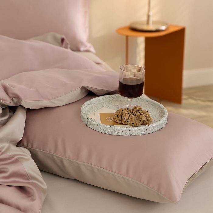 91家纺网 家纺一手货源 找家纺 2025新款A类奥地利进口60支兰精天丝莱赛尔轻奢纯色双拼四件套 满天星紫-曙光银