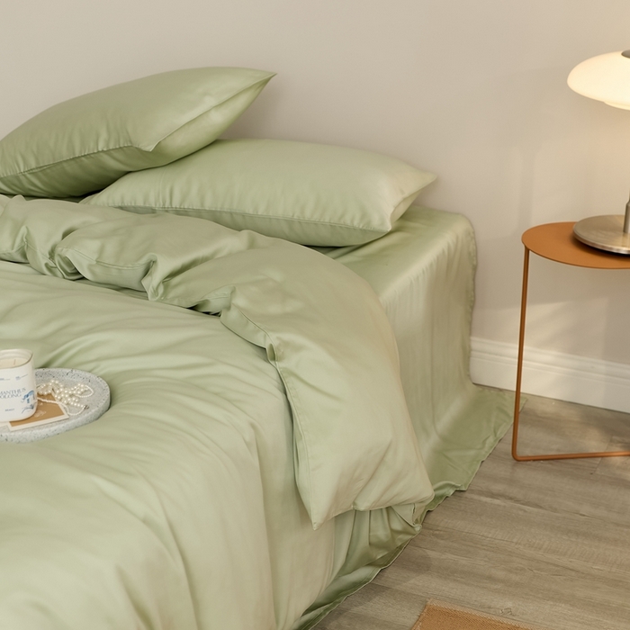 91家纺网 家纺一手货源 找家纺 2025新款A类奥地利进口60支兰精天丝莱赛尔轻奢纯色双拼四件套 嫩叶绿