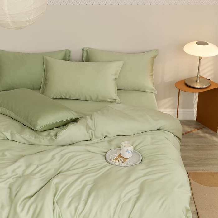 91家纺网 家纺一手货源 找家纺 2025新款A类奥地利进口60支兰精天丝莱赛尔轻奢纯色双拼四件套 嫩叶绿