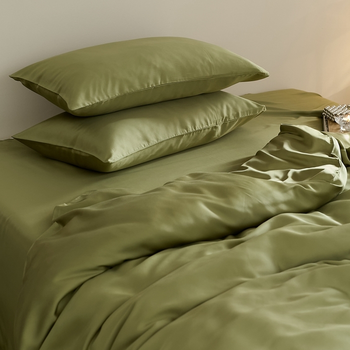 91家纺网 家纺一手货源 找家纺 2025新款A类奥地利进口60支兰精天丝莱赛尔轻奢纯色双拼四件套 欧芹绿