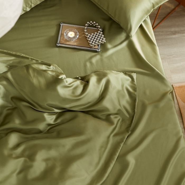 91家纺网 家纺一手货源 找家纺 2025新款A类奥地利进口60支兰精天丝莱赛尔轻奢纯色双拼四件套 欧芹绿