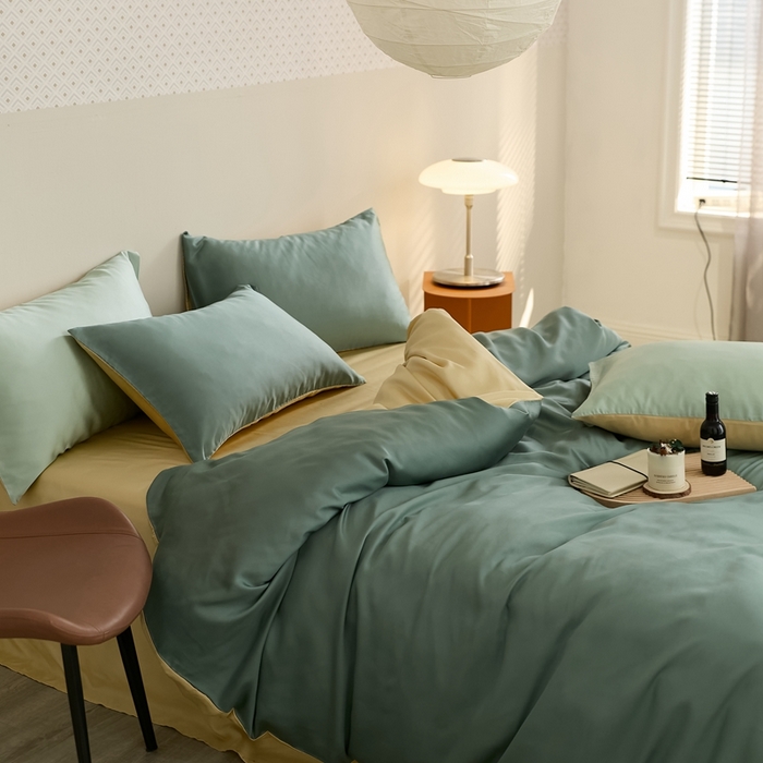 91家纺网 家纺一手货源 找家纺 2025新款A类奥地利进口60支兰精天丝莱赛尔轻奢纯色双拼四件套 天青色-香槟金