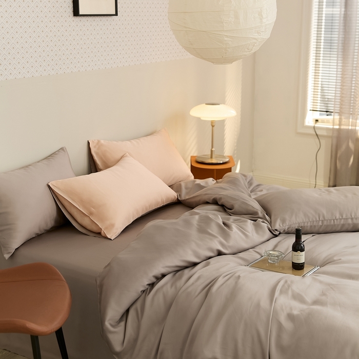 91家纺网 家纺一手货源 找家纺 2025新款A类奥地利进口60支兰精天丝莱赛尔轻奢纯色双拼四件套 岩石灰