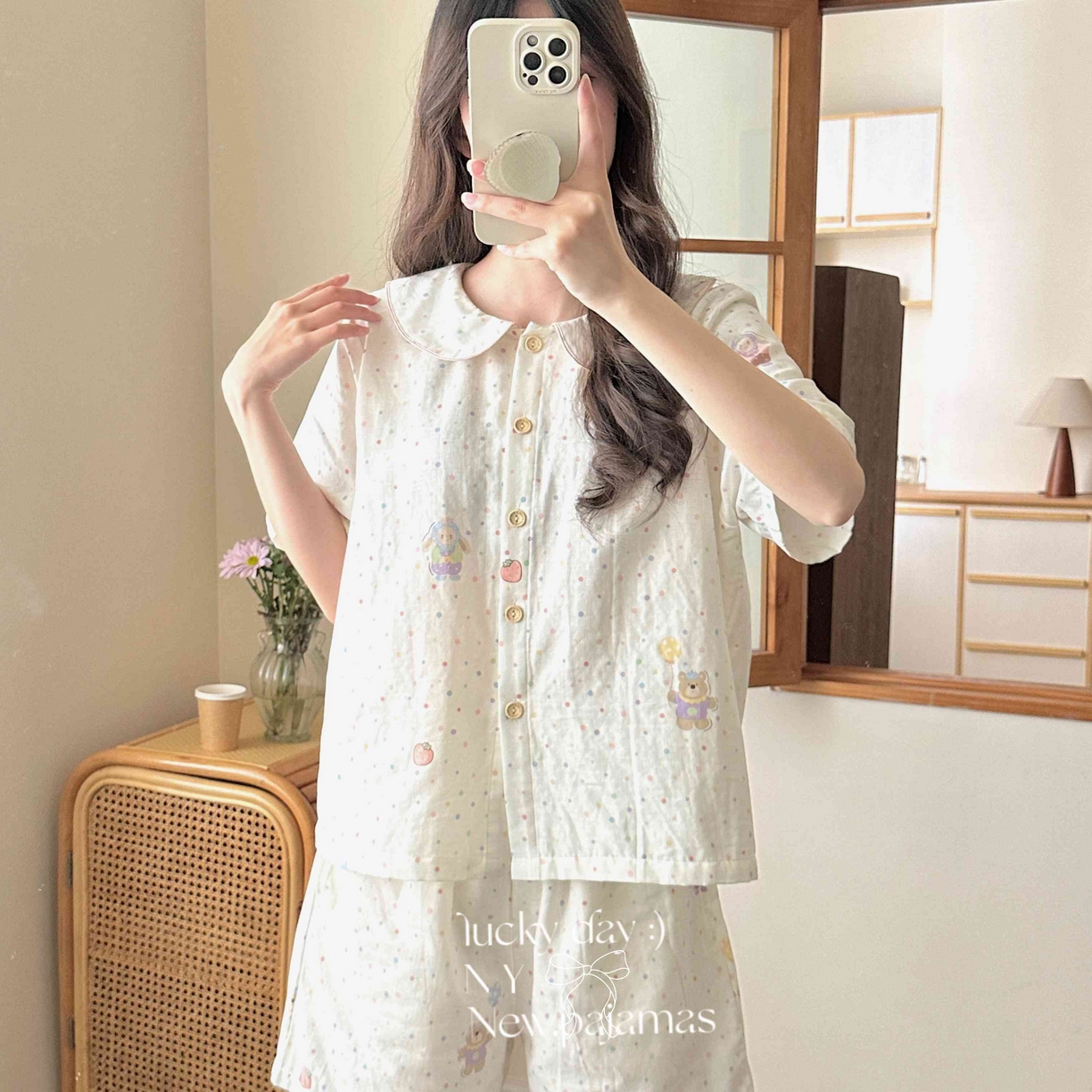 91家纺网 家纺一手货源 找家纺 纽约生活 2025新款甜美风娃娃领短袖短裤 彩波点小熊