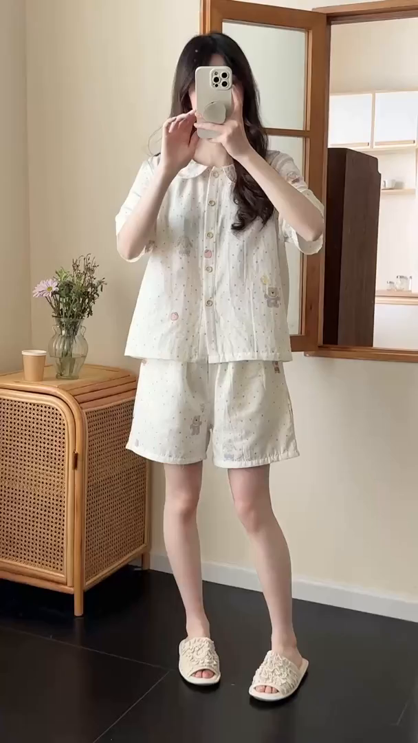 91家纺网 家纺一手货源 找家纺 纽约生活 2025新款甜美风娃娃领短袖短裤 彩波点小熊