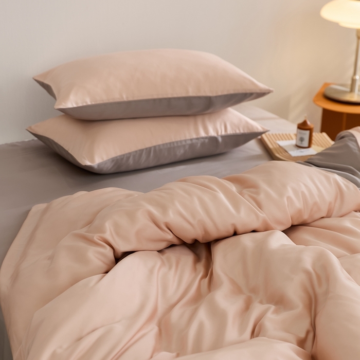 91家纺网 家纺一手货源 找家纺 2025新款A类奥地利进口60支兰精天丝莱赛尔轻奢纯色双拼四件套 月光色-岩石灰