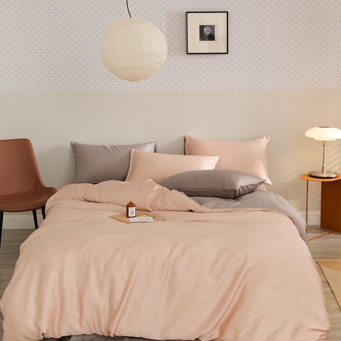 91家纺网 家纺一手货源 找家纺 2025新款A类奥地利进口60支兰精天丝莱赛尔轻奢纯色双拼四件套 月光色-岩石灰