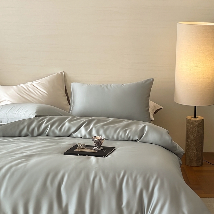 91家纺网 家纺一手货源 找家纺 2025新款A类奥地利进口60支兰精天丝莱赛尔轻奢纯色双拼四件套 云纱灰